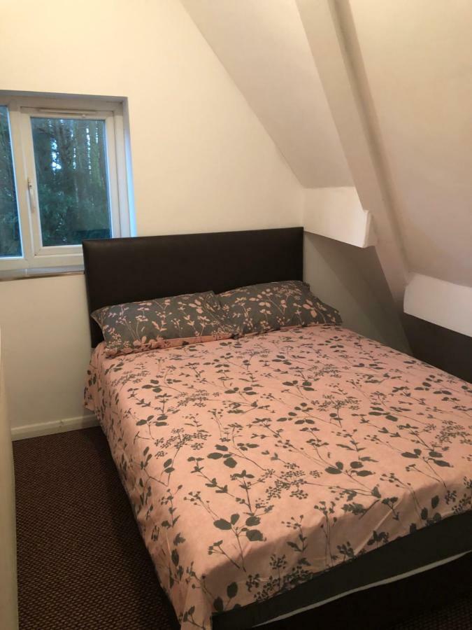 Treetops Flat2 Hall Green B28 Birmingham Eksteriør billede