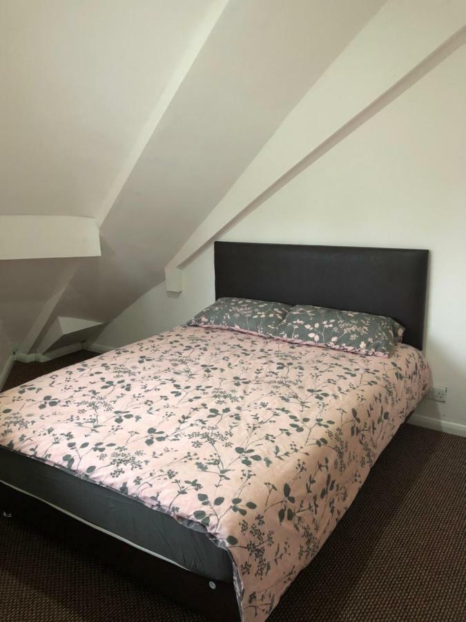 Treetops Flat2 Hall Green B28 Birmingham Eksteriør billede