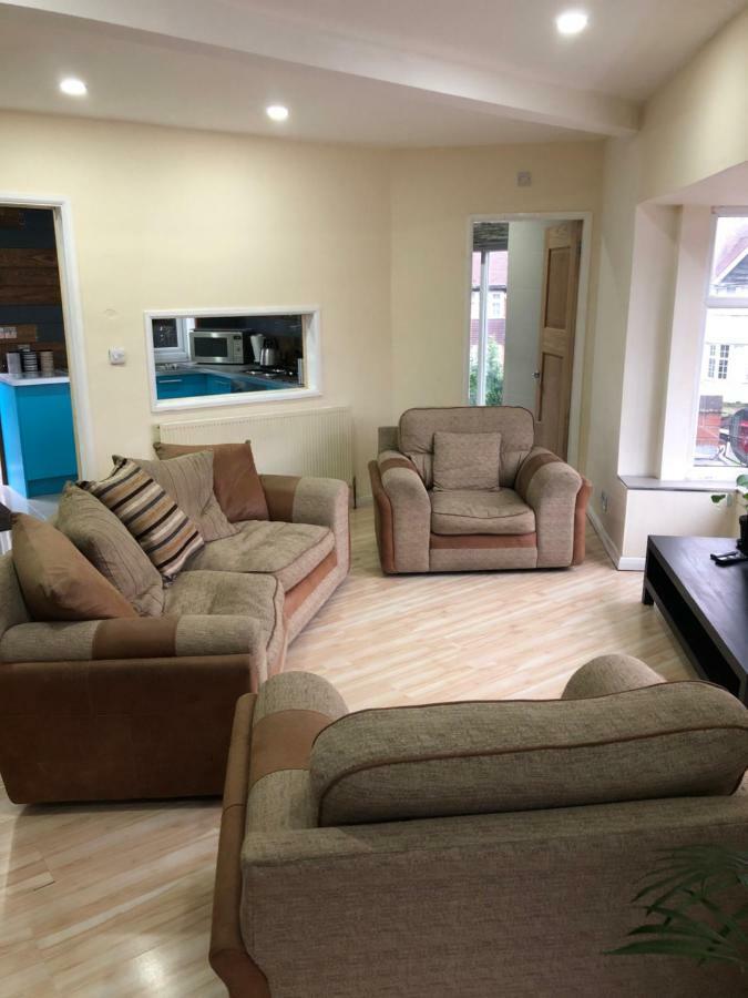 Treetops Flat2 Hall Green B28 Birmingham Eksteriør billede
