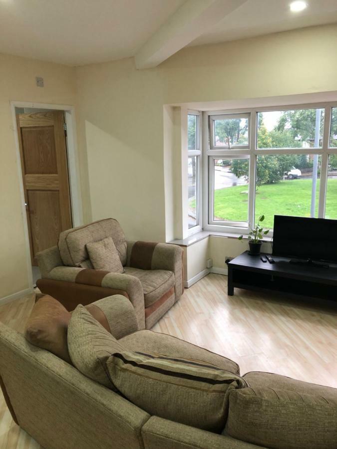 Treetops Flat2 Hall Green B28 Birmingham Eksteriør billede
